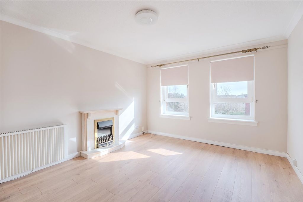 Additional image 5 of 2 bed flat to rentCaird Gardens, Hamilton ML3