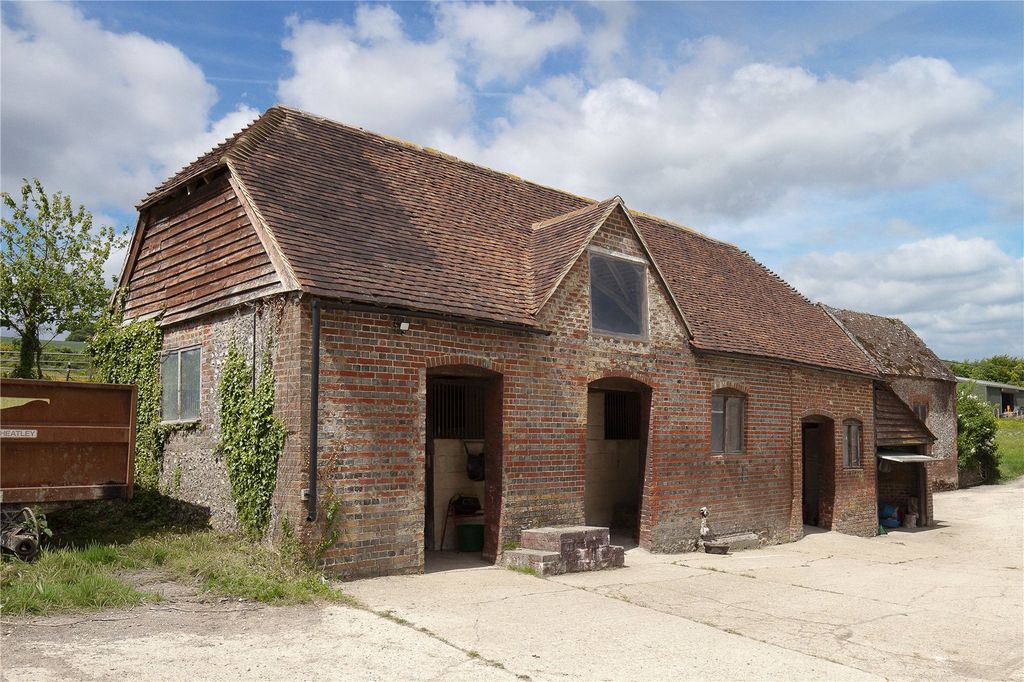 Additional image 19 of 6 bed equestrian for saleHeberdens Farm, Finchdean, Waterlooville, Hampshire PO8
