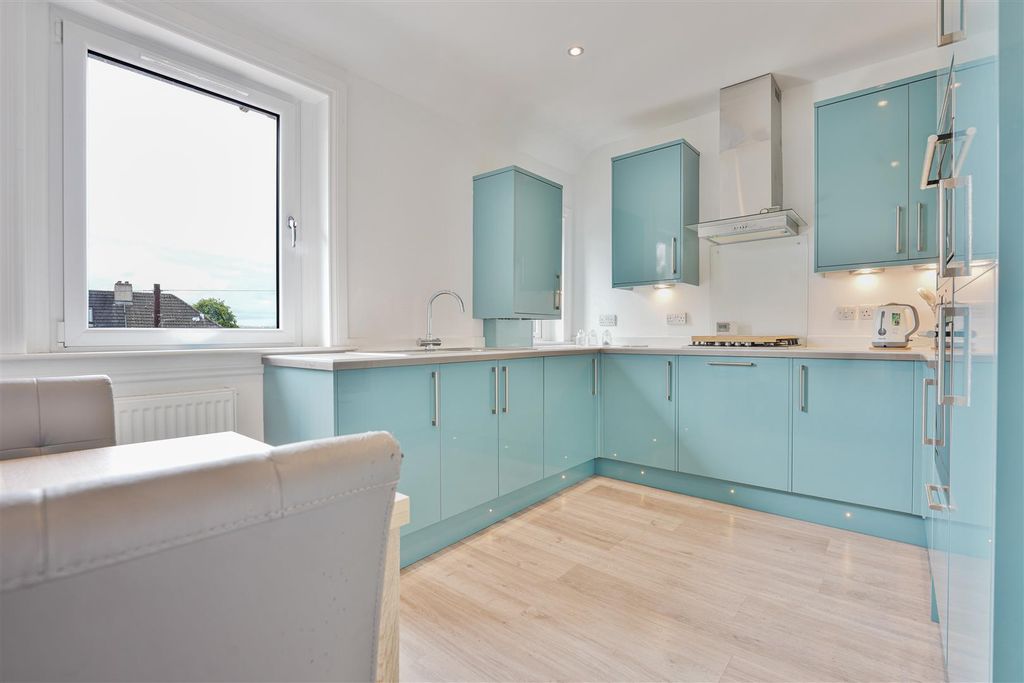 Additional image 6 of 2 bed flat for saleBroomside Crescent, Motherwell ML1