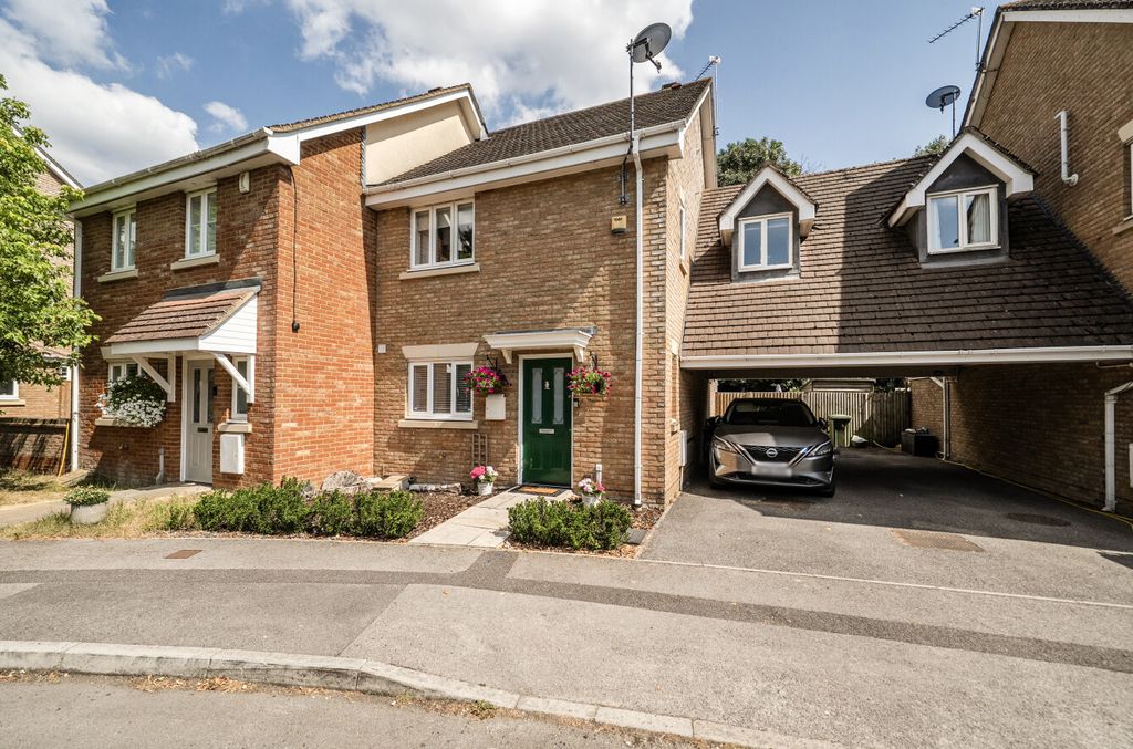 Property photo 1 of 21 1492716-20-6A57A4...