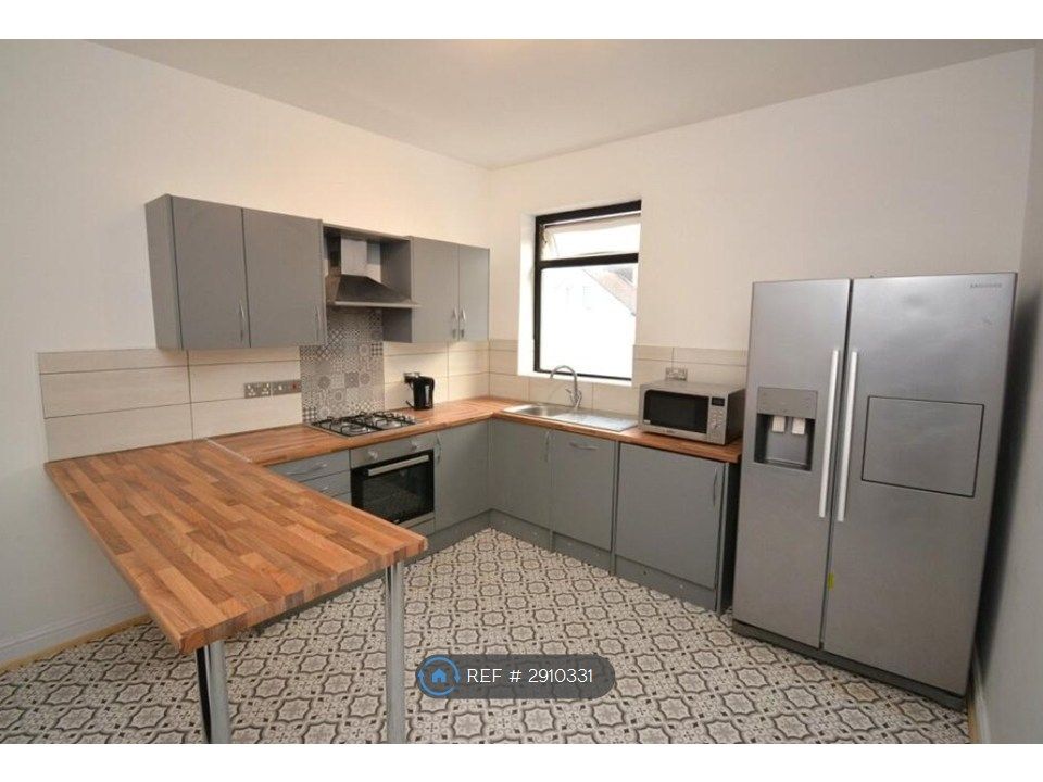 Property photo 1 of 4