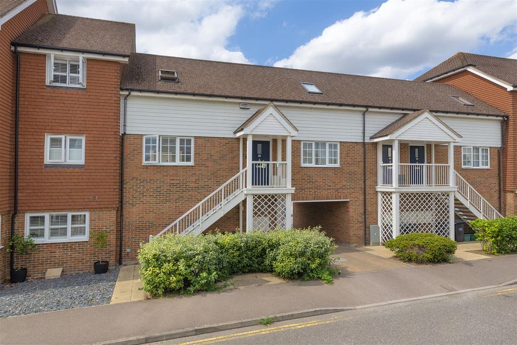 Property photo 1 of 11 1