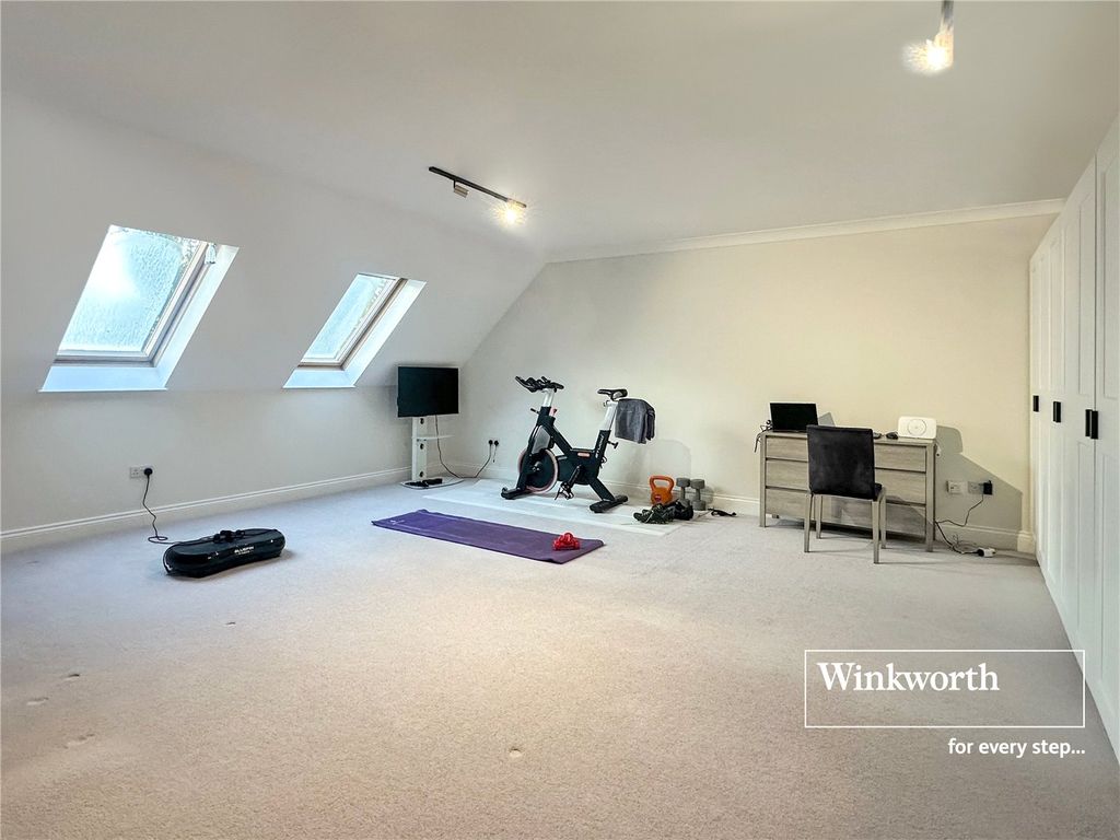 Additional image 16 of 3 bed flat for saleGolf Links Road, Ferndown, Dorset BH22
