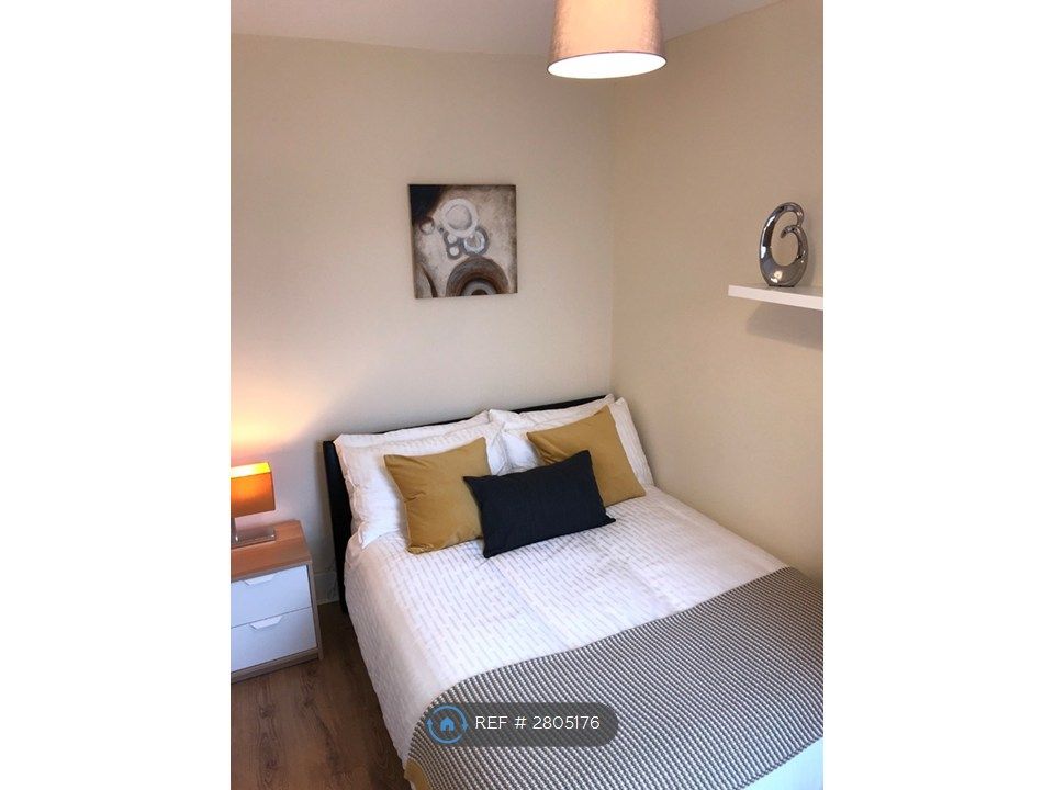 Property photo 3 of 13 Double