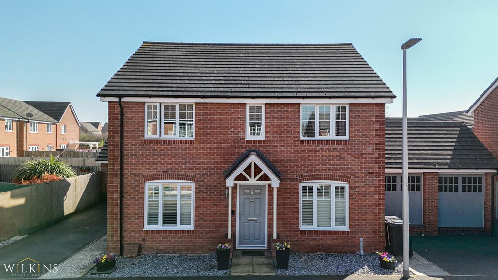 Property photo 1 of 44 Photograph