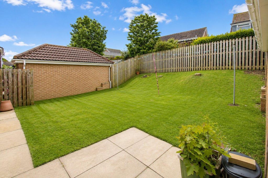 Property photo 2 of 12 Outside