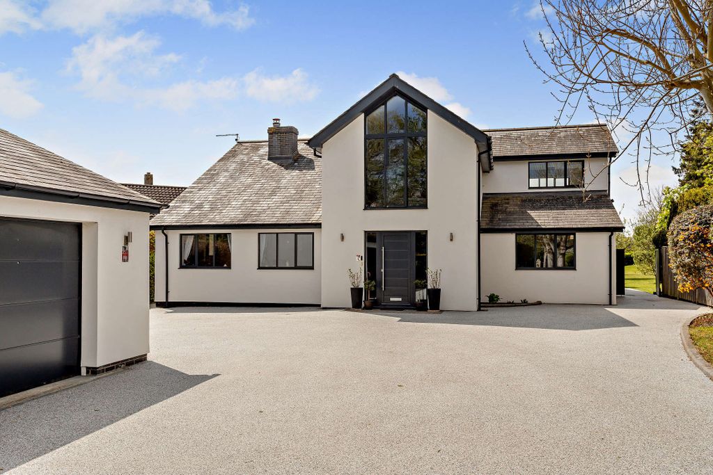 Property photo 1 of 21 Picture No. 27
