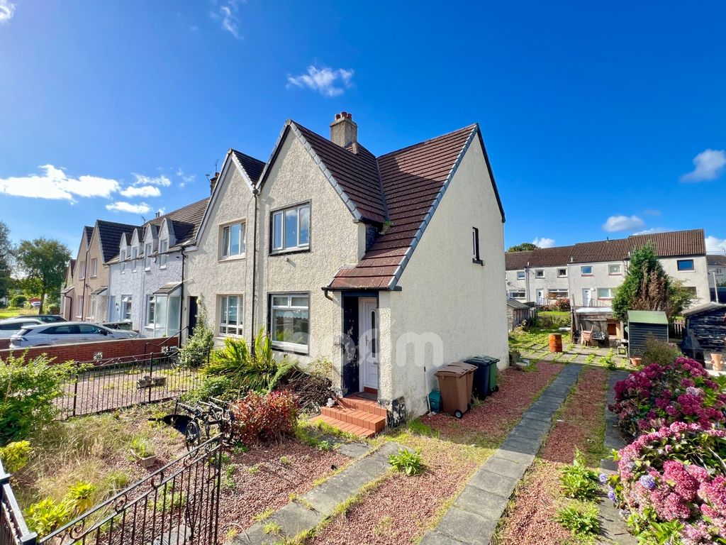 Property photo 1 of 18 Moss Avenue, Linwood Two Bedroom End Terraced Home
