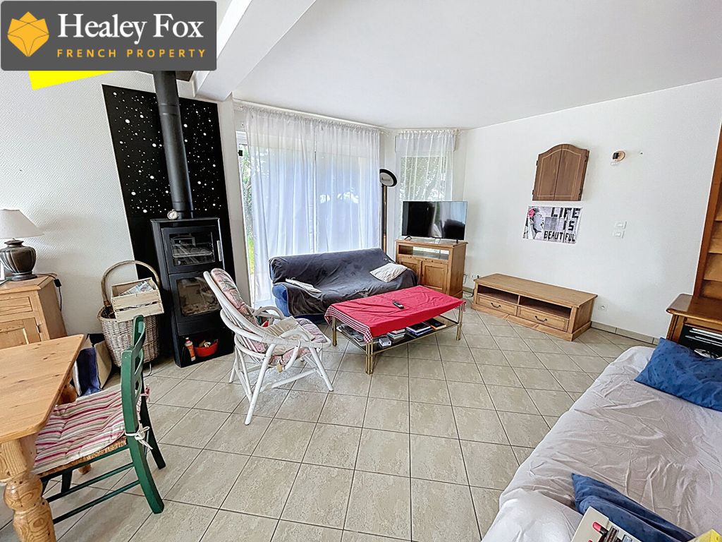 Property photo 3 of 16