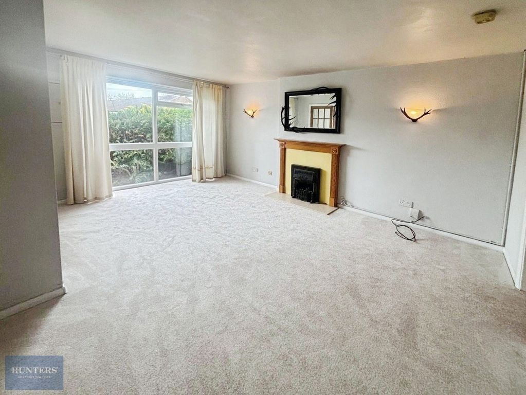 Property photo 2 of 16 Front Reception Room 1