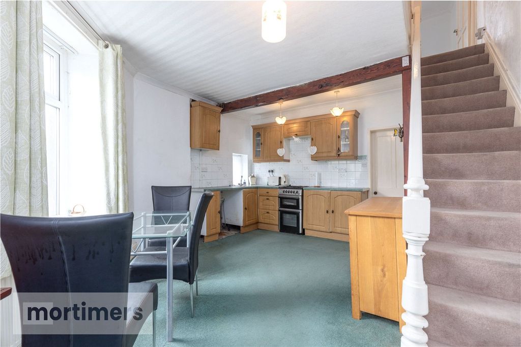 Property photo 2 of 14 Kitchen Diner