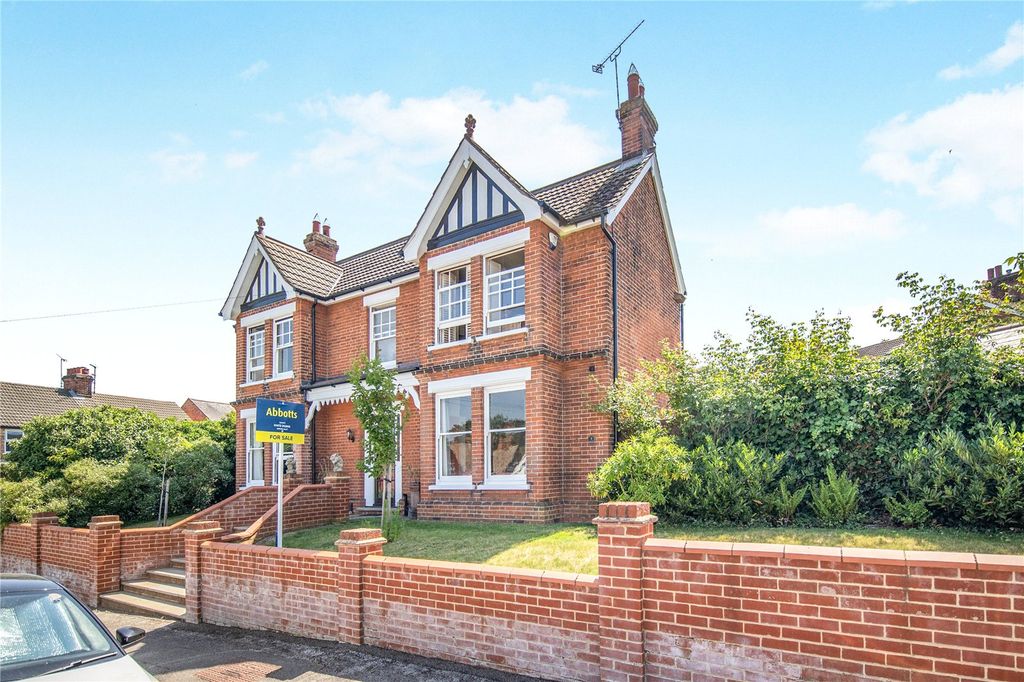 Property photo 1 of 33 Picture No. 34