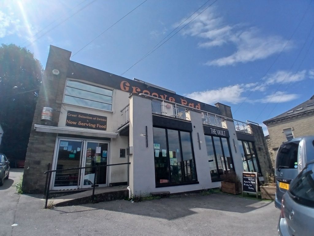 Property photo 3 of 11 Photo 4