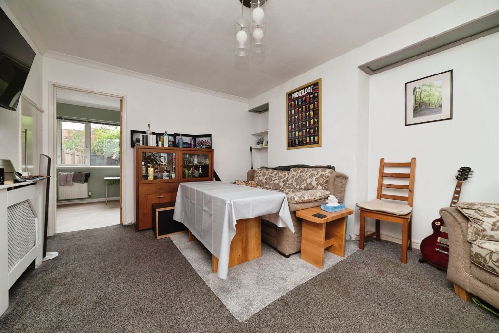 Property photo 3 of 15