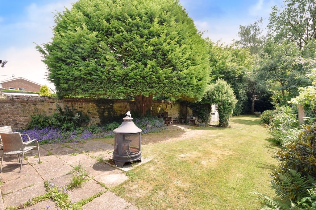 Property photo 3 of 29 Picture No. 47