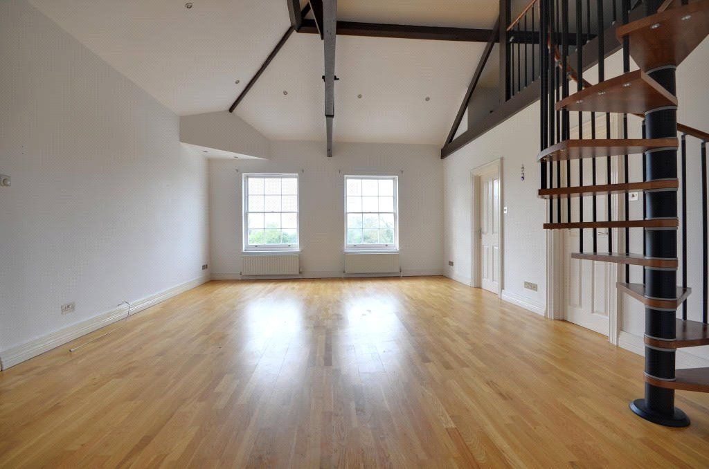 Property photo 3 of 10 Picture No. 04