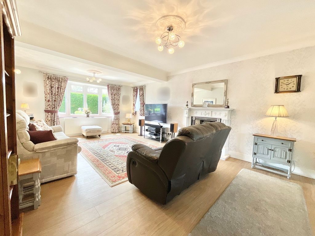 Property photo 3 of 29