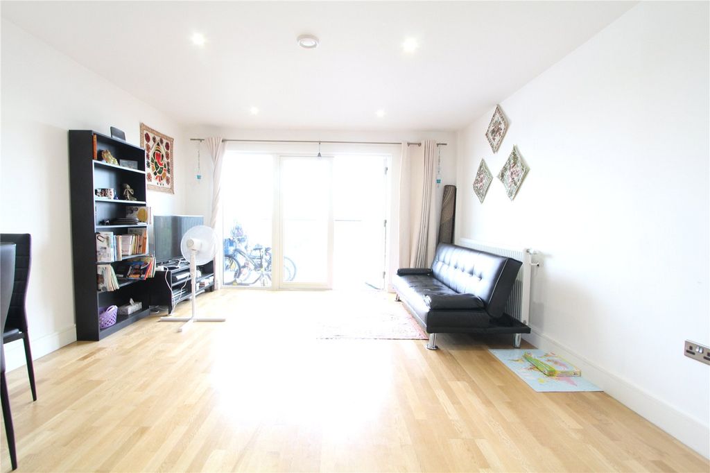 Property photo 2 of 11 Picture No. 07
