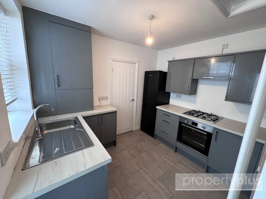 Property photo 1 of 15 Picture No. 09