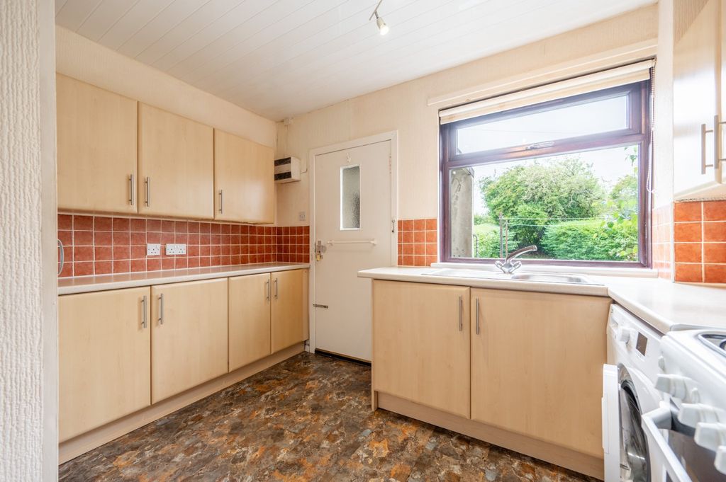 Property photo 3 of 14 Picture No. 14