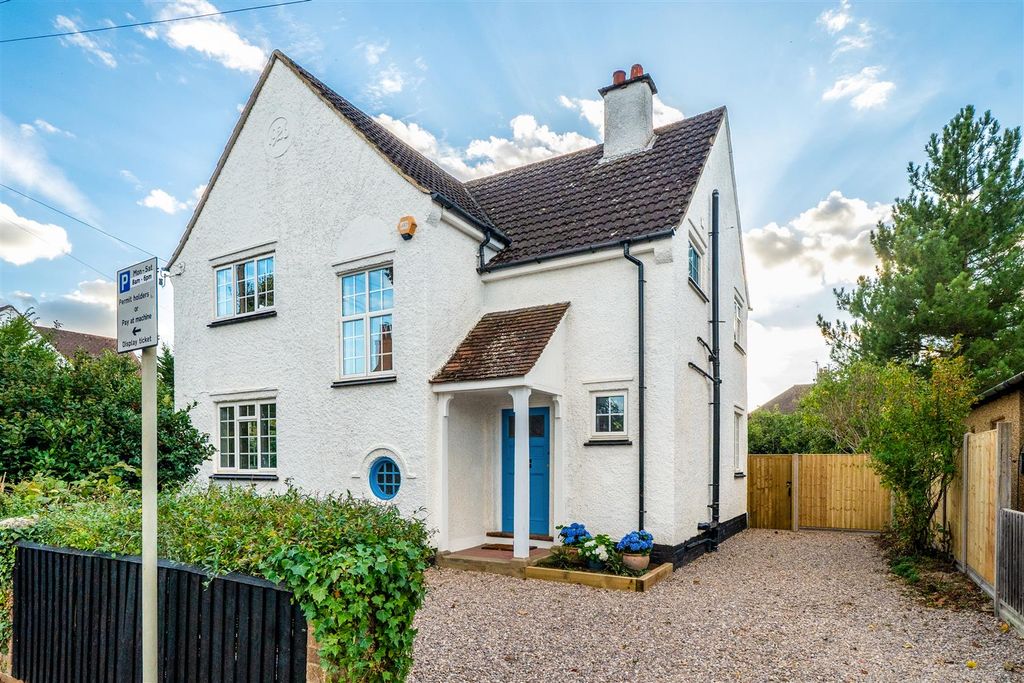 Property photo 1 of 21 Front 2.Jpg
