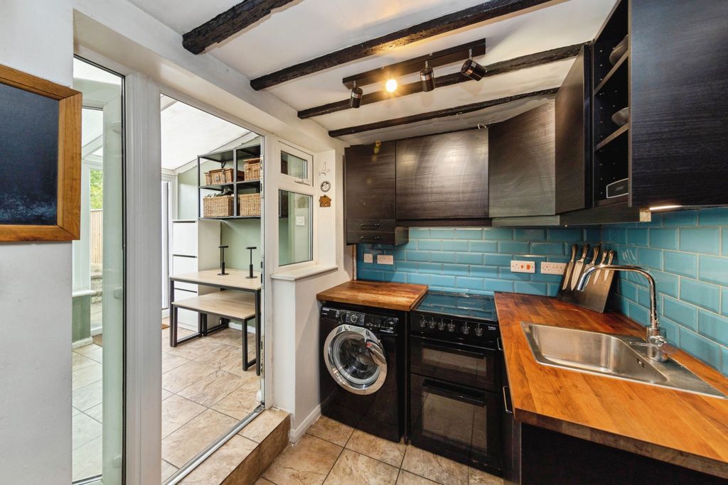 Property photo 2 of 14 Photo #2