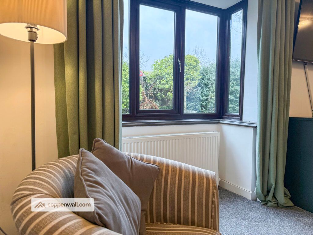 Property photo 3 of 42