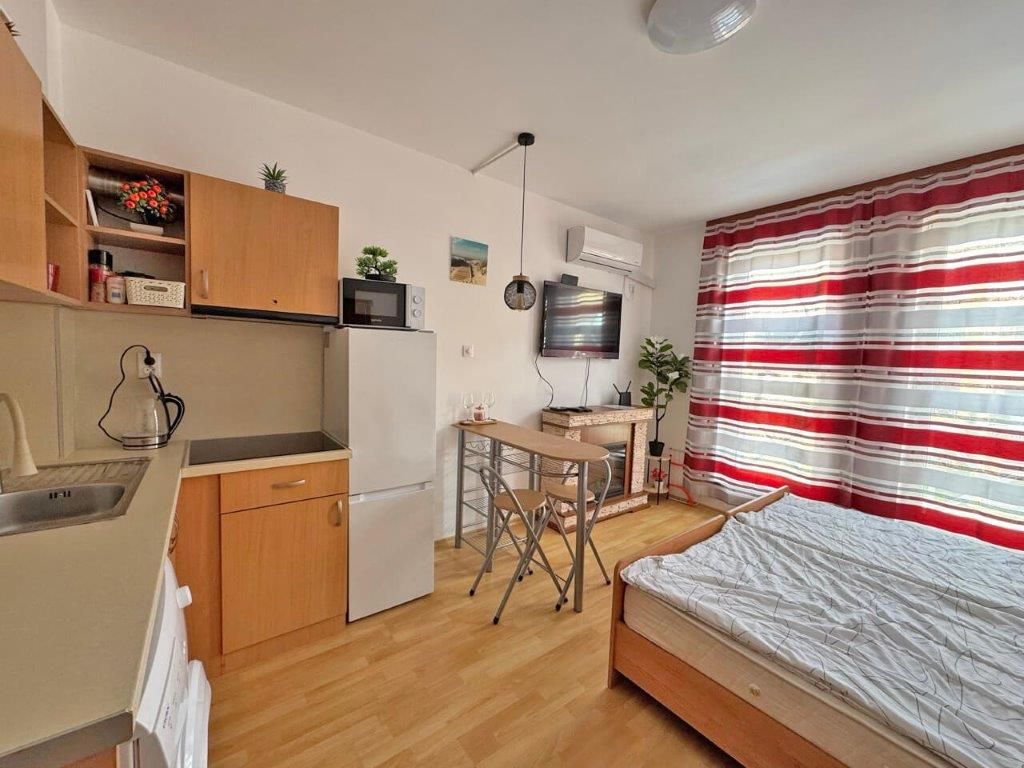 Property photo 3 of 13