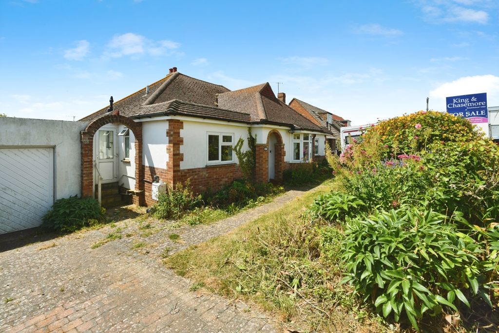 Property photo 1 of 17 Front