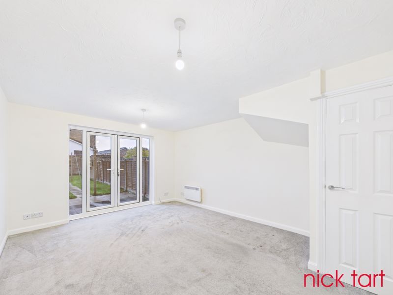 Property photo 2 of 9 Photo 5