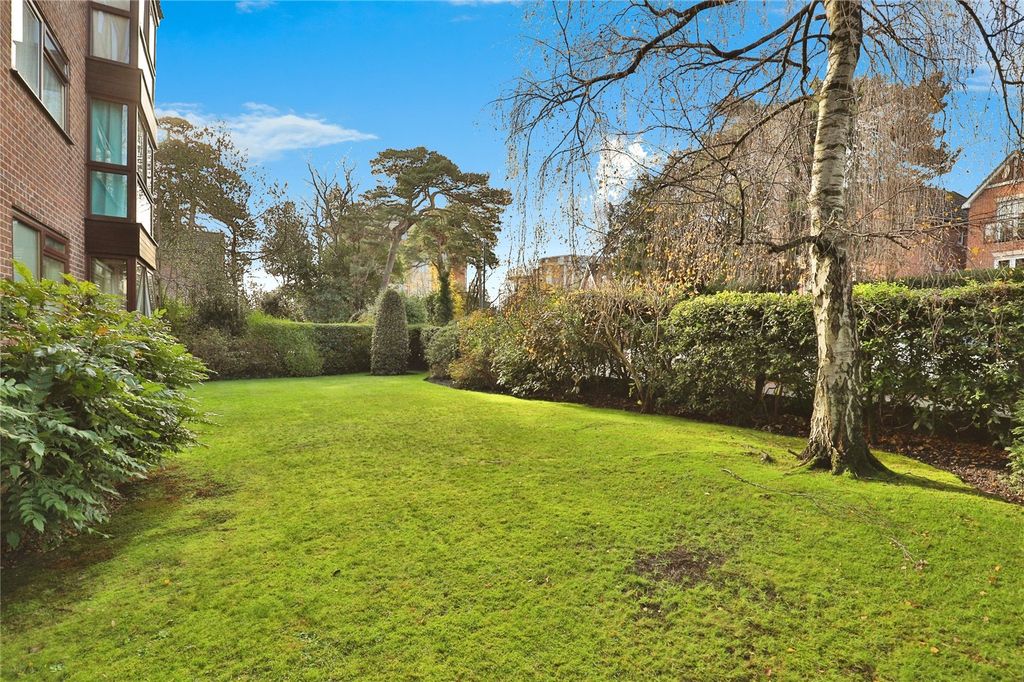 Property photo 2 of 20 Picture No. 19