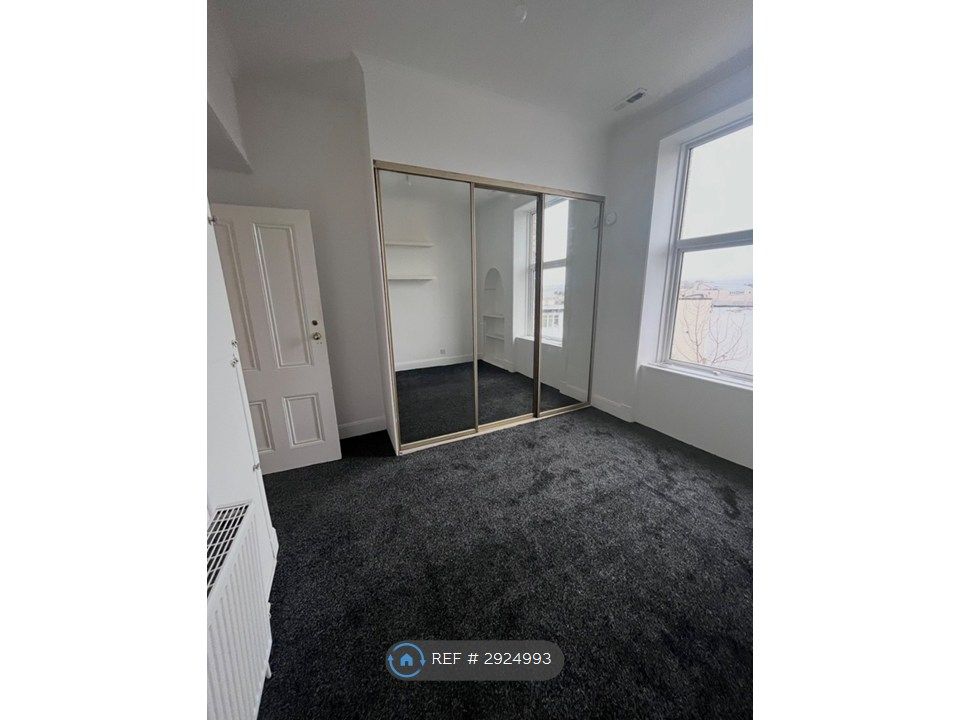 Property photo 3 of 3