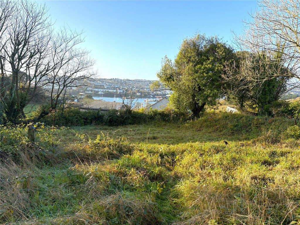 Property photo 2 of 23 Picture No. 20