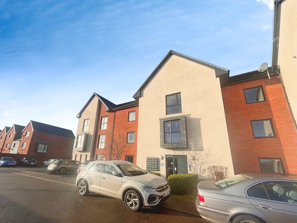 Property photo 1 of 9 Image