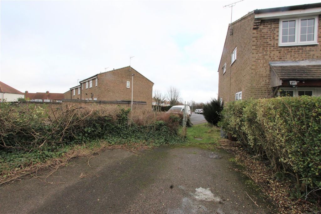 Property photo 2 of 2