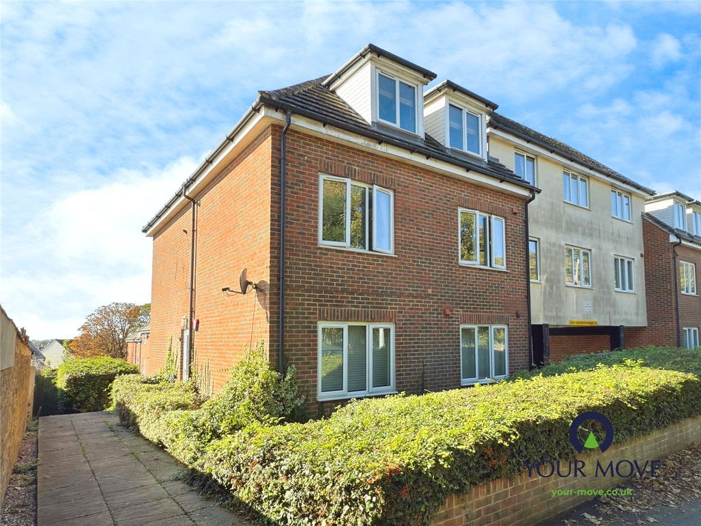 Property photo 1 of 10 External