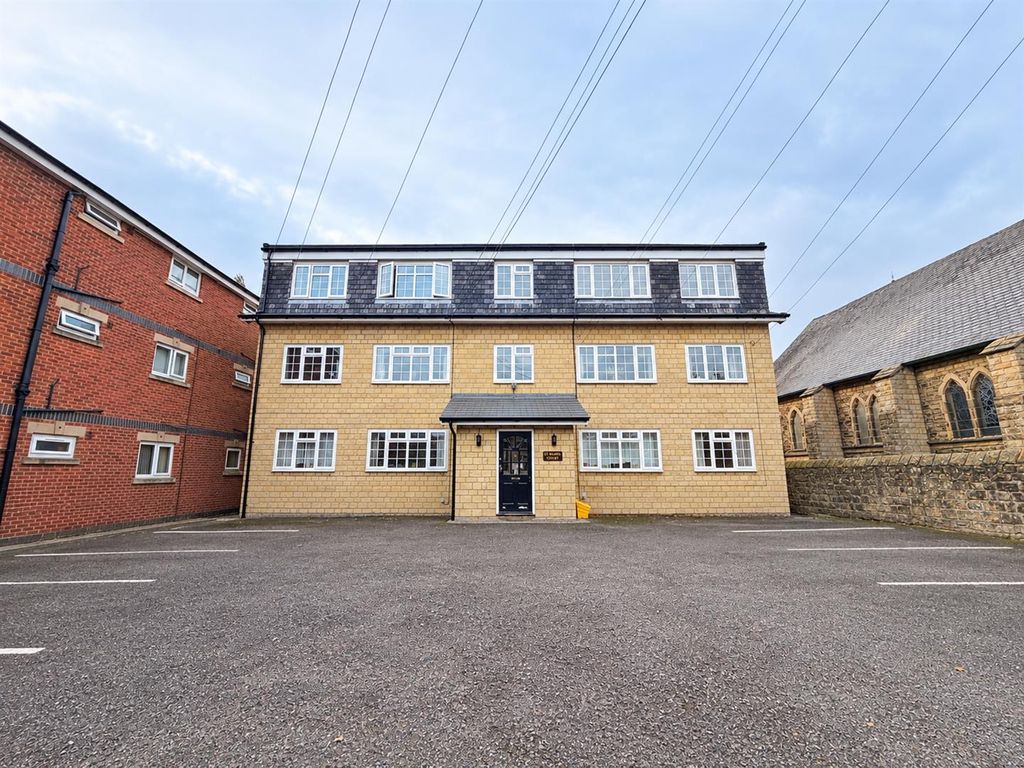Property photo 1 of 10
