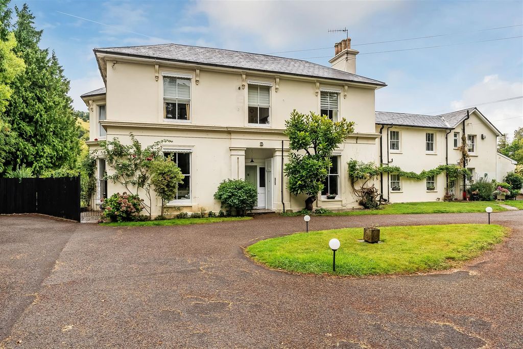 Property photo 1 of 22 8-Purbrook-2.Jpg
