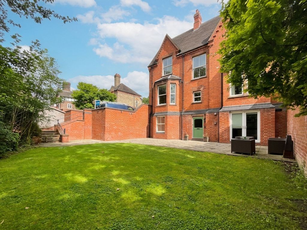 Additional image 4 of 2 bed flat for saleSidmouth Avenue, Newcastle ST5