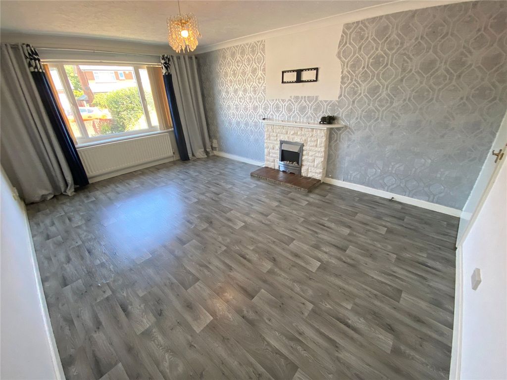 Property photo 2 of 22 Picture No. 36