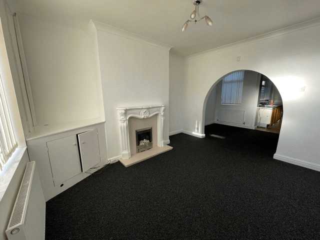 Property photo 2 of 5 Gallery