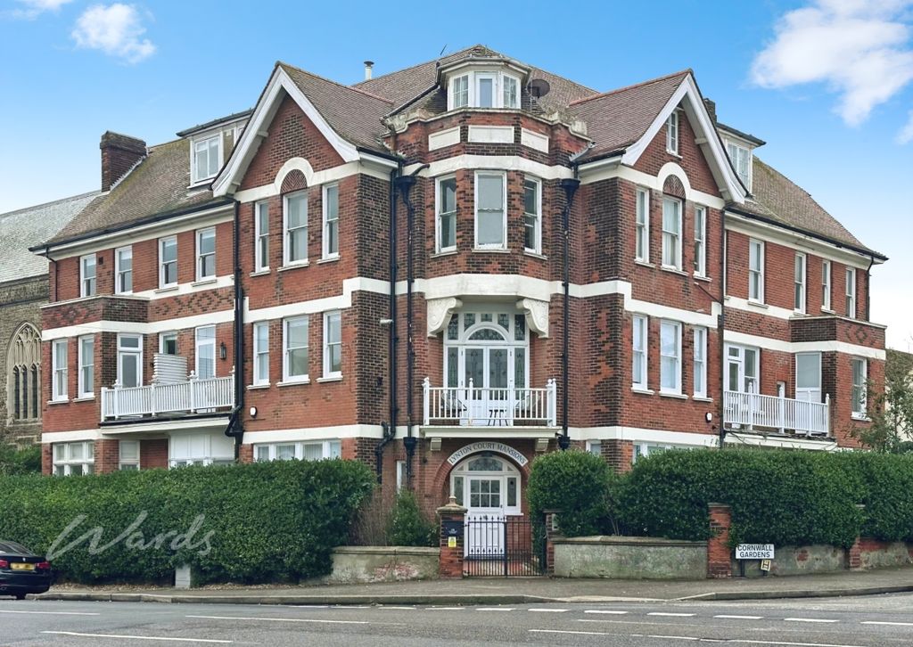 Property photo 1 of 11 Lynton Main Use