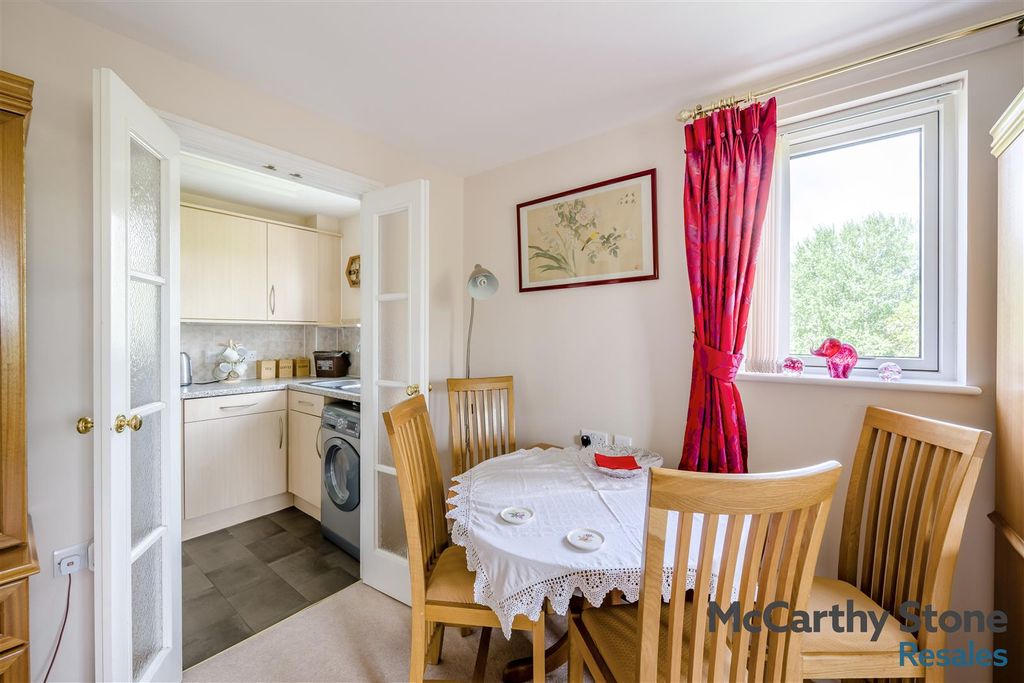 Additional image 4 of 2 bed flat for saleNorth Gate Court, Shortmead Street, Biggleswade SG18