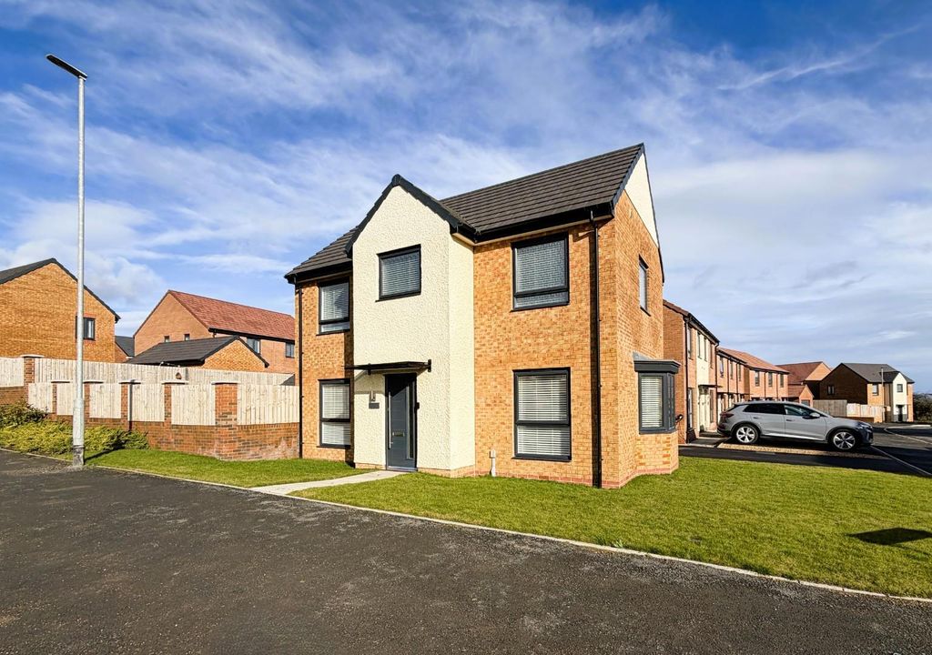 Property photo 1 of 31 Front View