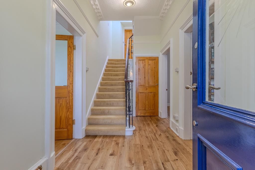 Property photo 3 of 30 Photo 3