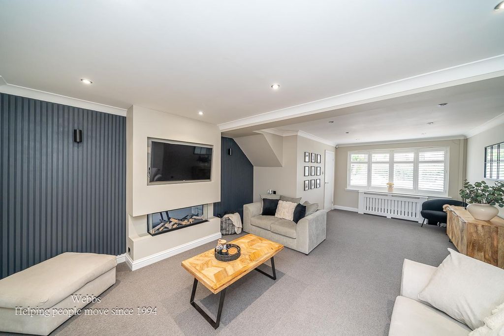 Property photo 2 of 33 Webbs-7.Jpg