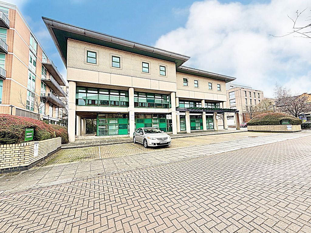 Property photo 2 of 13