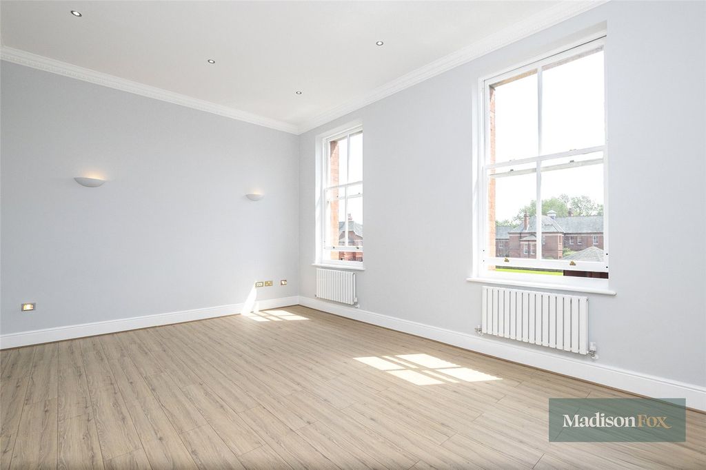 Property photo 3 of 13 Picture No. 20