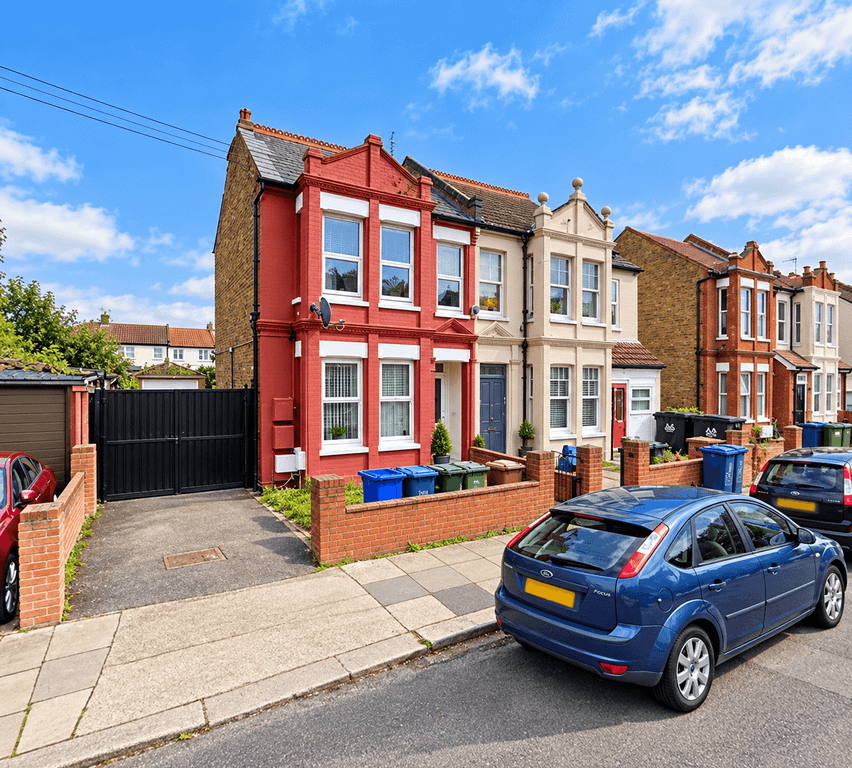 Property photo 1 of 11 1 Bedroom Garden Flat For Rent