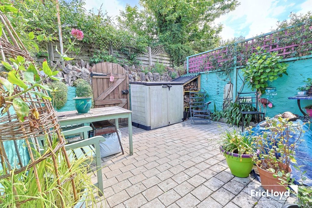 Property photo 2 of 21 Photo 18